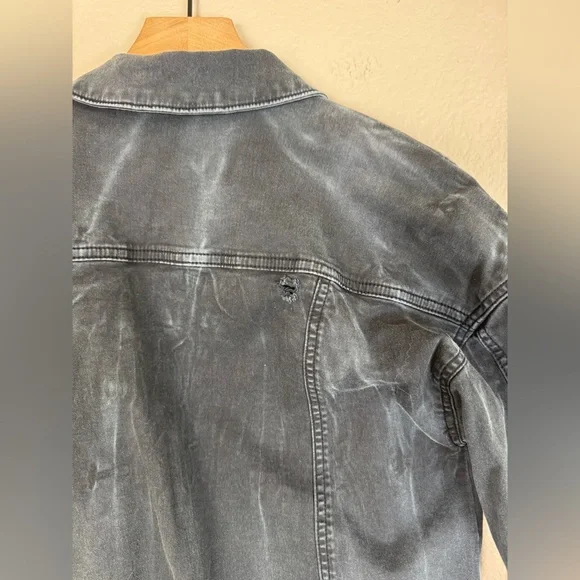 Free People Oversized Distressed Black Denim Jacket size XS $150 - Picture 9 of 10